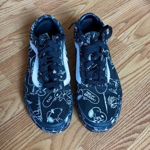 vans old skool peanuts snoopy